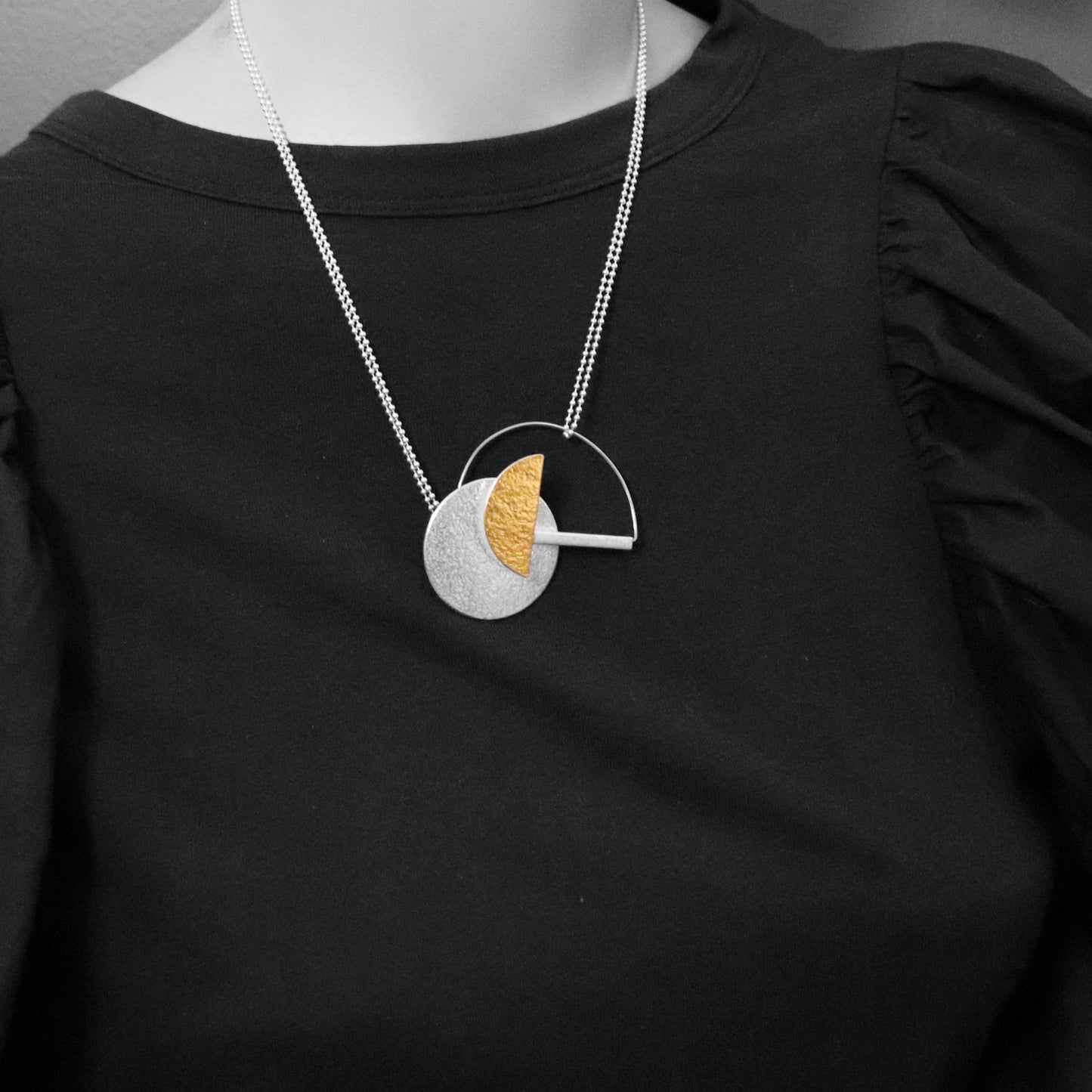 Inversible handmade convertible statement necklace brooch MED gold silver