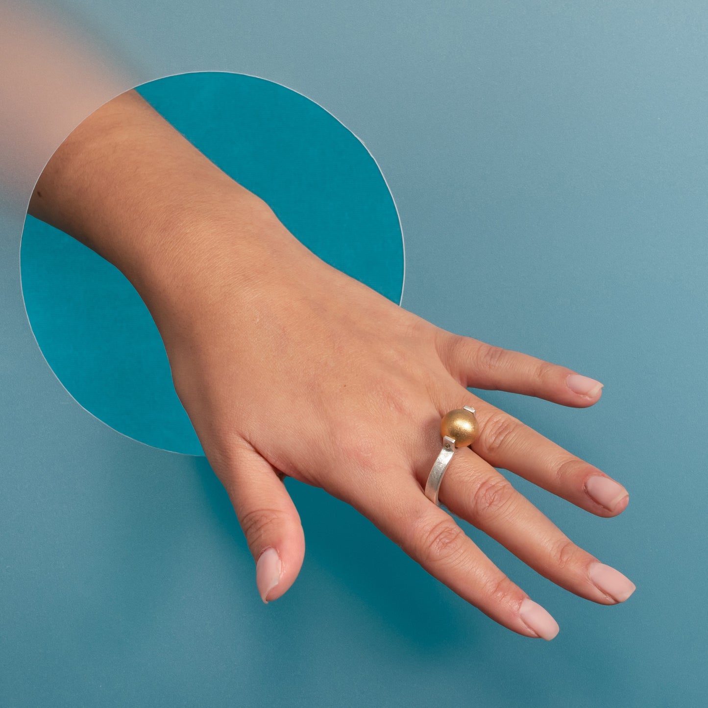 The Suzee Fidget Ring - Size Q only | silver & gold