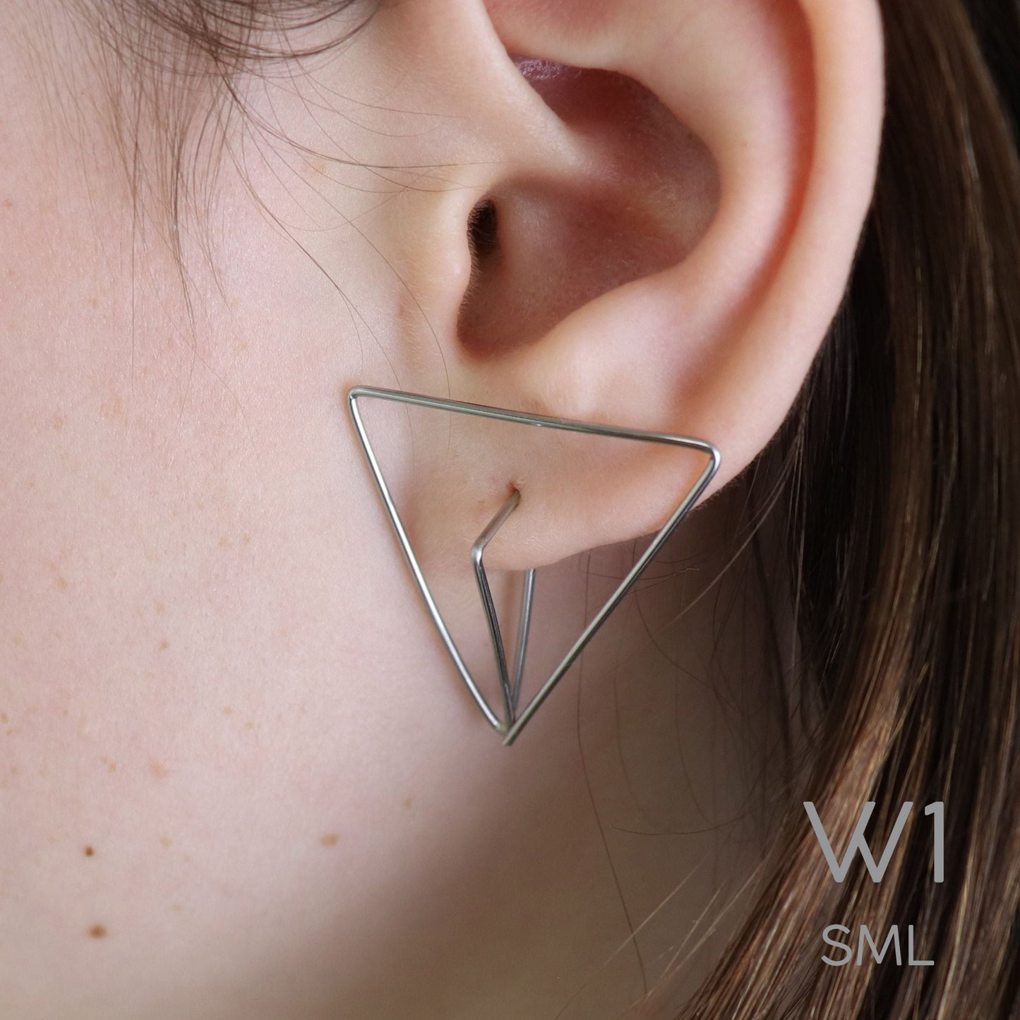 triangle multi wear erring in steel