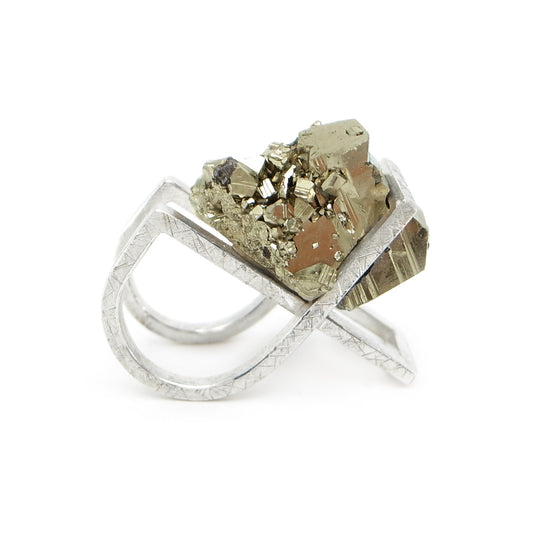 XL Chariot Statement Ring silver + pyrite | SIZE R