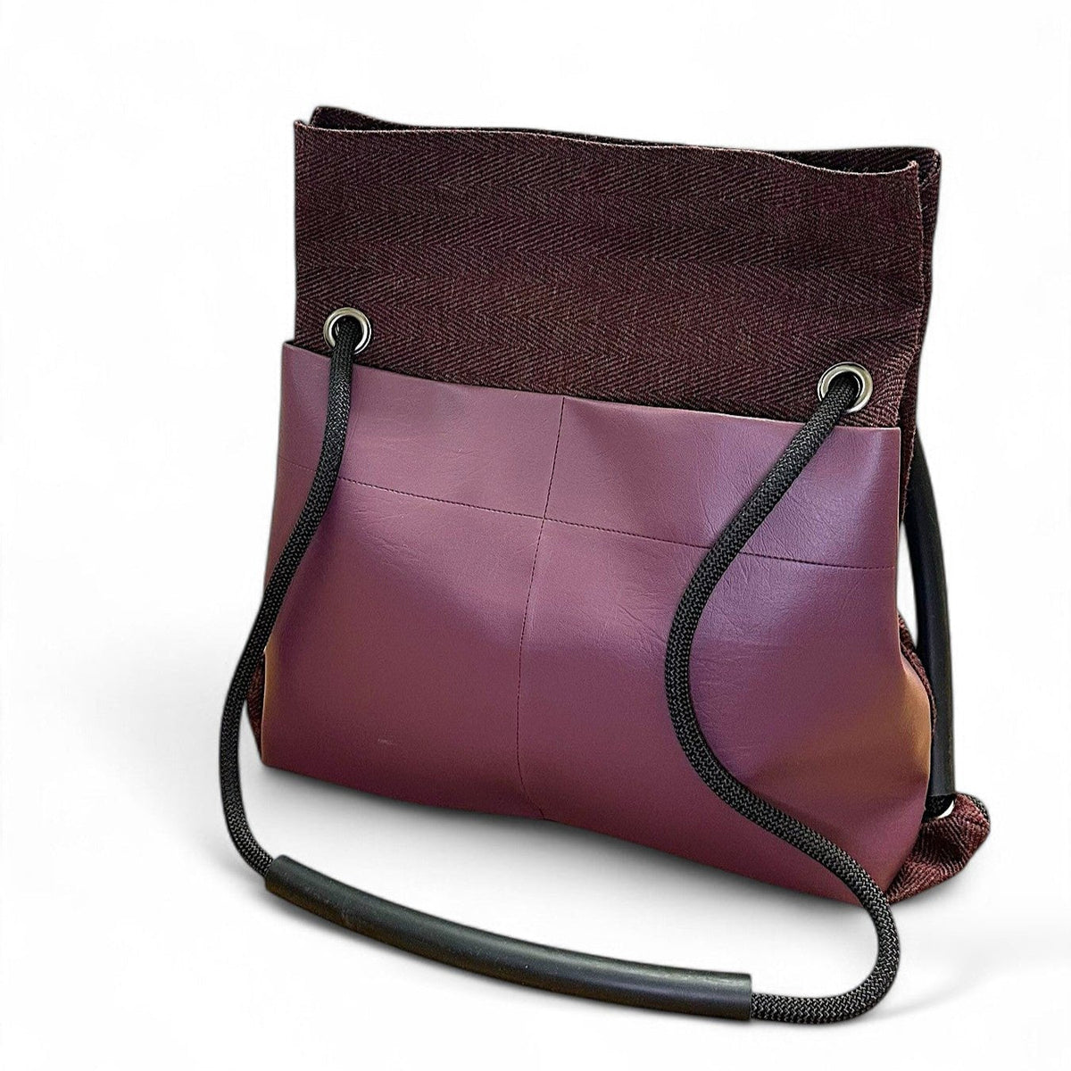 Ditto convertible bag bade of upcycled materials - plum chevron textile with black rope