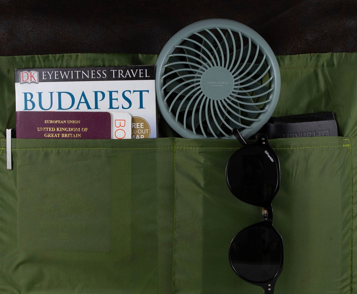 green lining in metro bag with 2 pockets