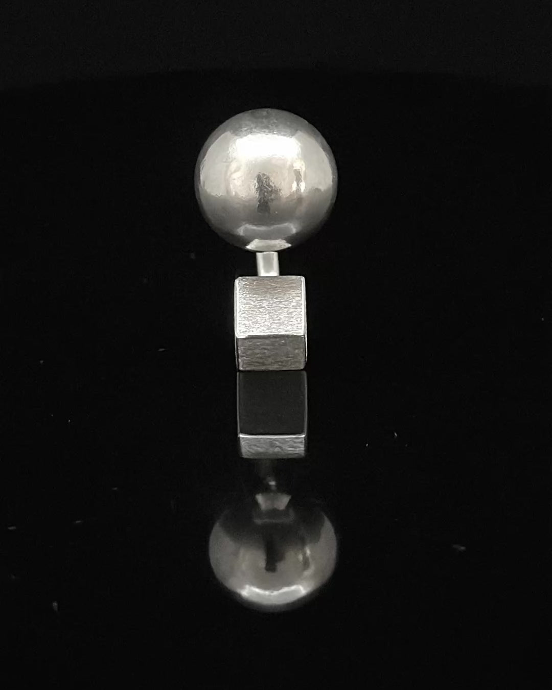 Spinning architectural ROllnROCK ring