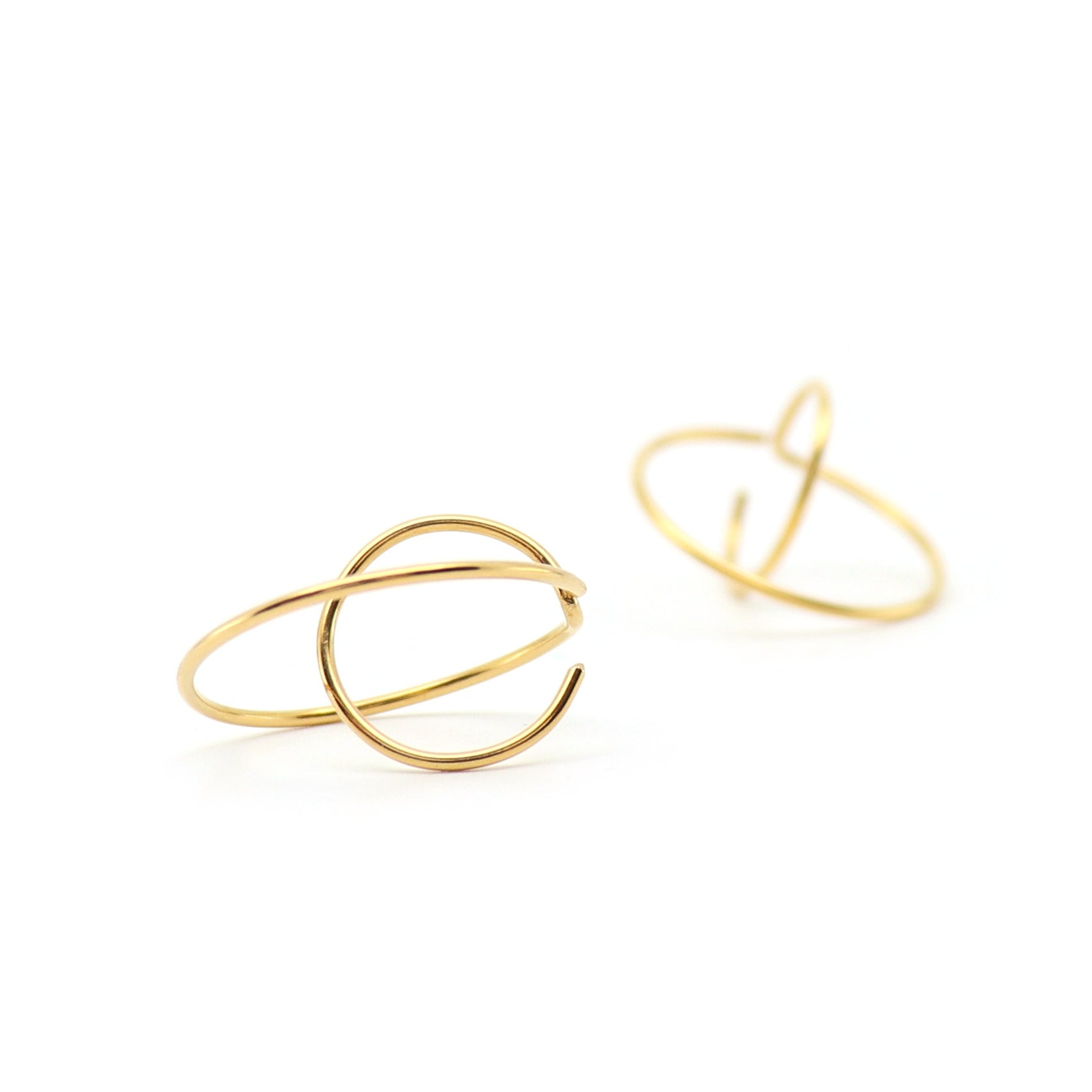 minimal double hoop gold earrings
