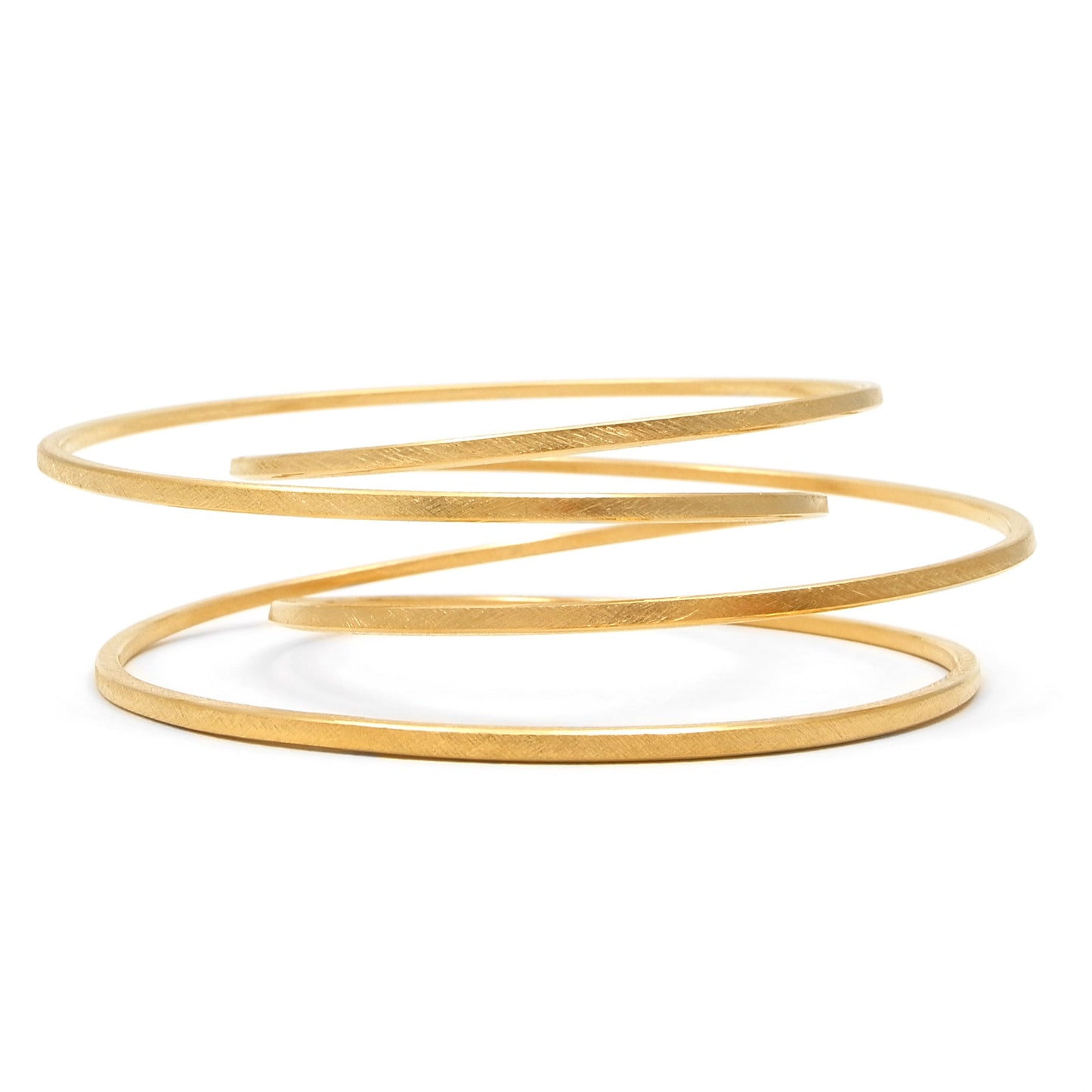 mesmerising handmade bangle in gold
